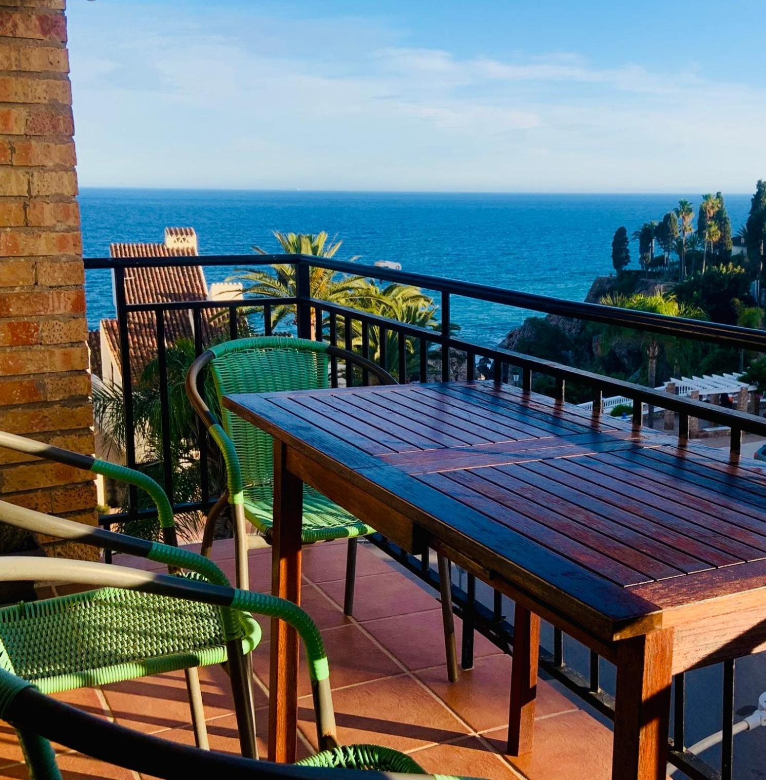 Luxury Sea View 2 Bedroom Apartment By Maison Jaken 네르하 외부 사진