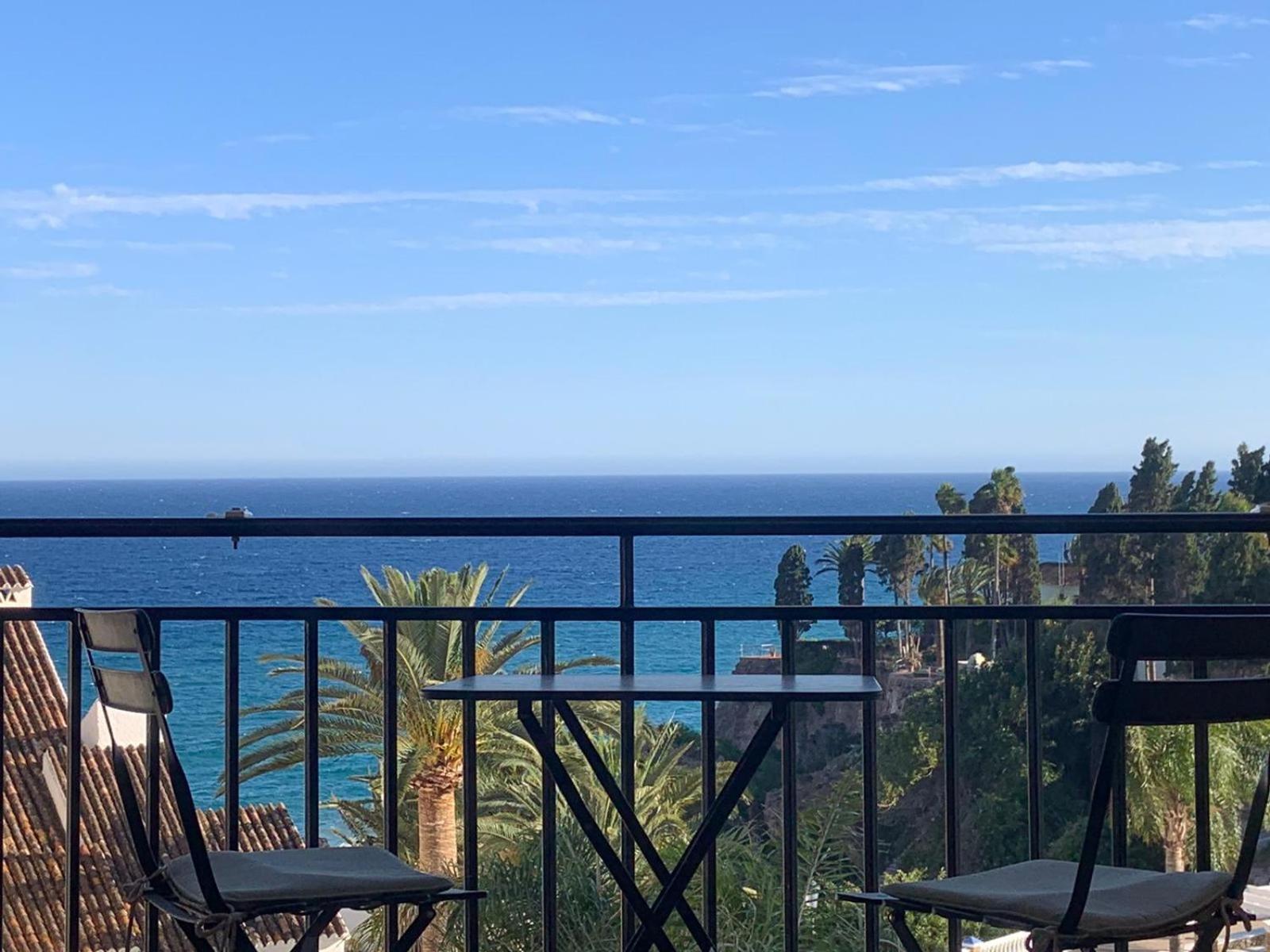 Luxury Sea View 2 Bedroom Apartment By Maison Jaken 네르하 외부 사진